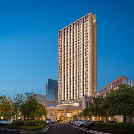 Dongguan Dongcheng International Hotel - Free Shuttle Buses For Executive Room Guests During Canton Fair Zewnętrze zdjęcie