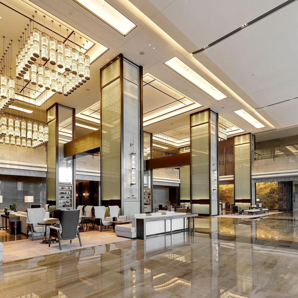 Dongguan Dongcheng International Hotel - Free Shuttle Buses For Executive Room Guests During Canton Fair Zewnętrze zdjęcie