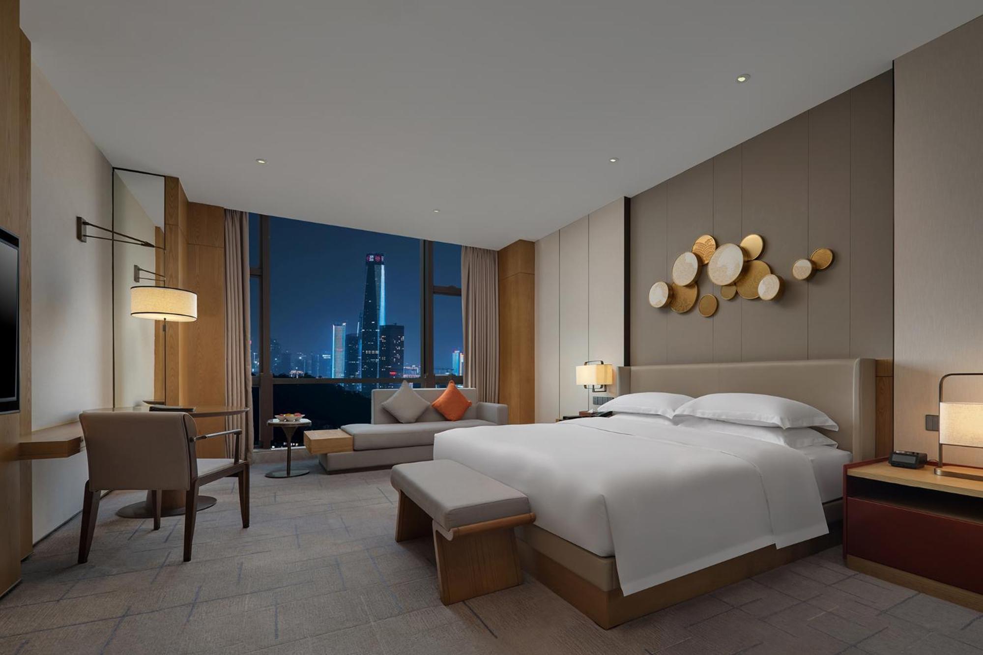 Dongguan Dongcheng International Hotel - Free Shuttle Buses For Executive Room Guests During Canton Fair Zewnętrze zdjęcie
