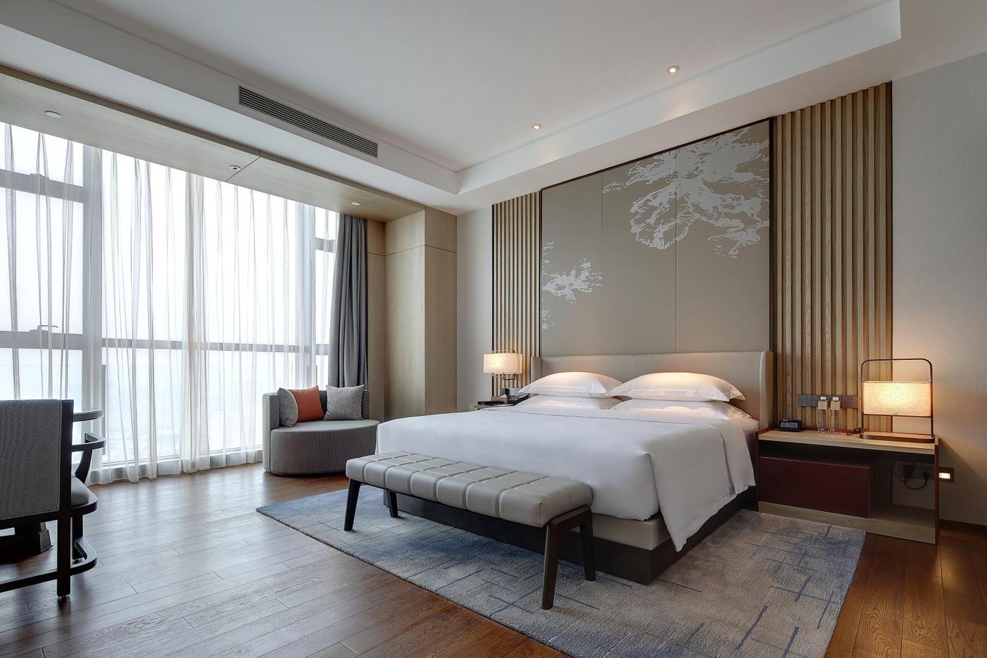 Dongguan Dongcheng International Hotel - Free Shuttle Buses For Executive Room Guests During Canton Fair Zewnętrze zdjęcie