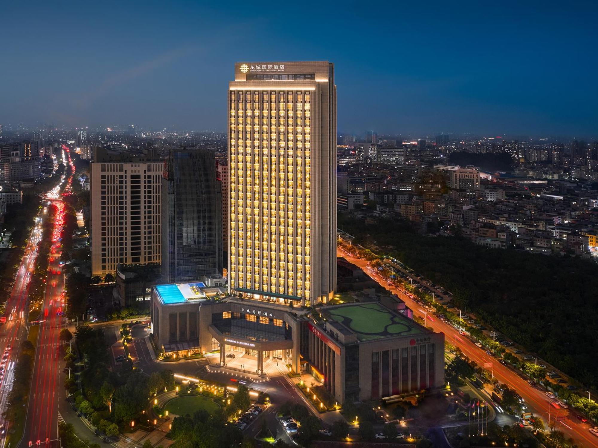 Dongguan Dongcheng International Hotel - Free Shuttle Buses For Executive Room Guests During Canton Fair Zewnętrze zdjęcie