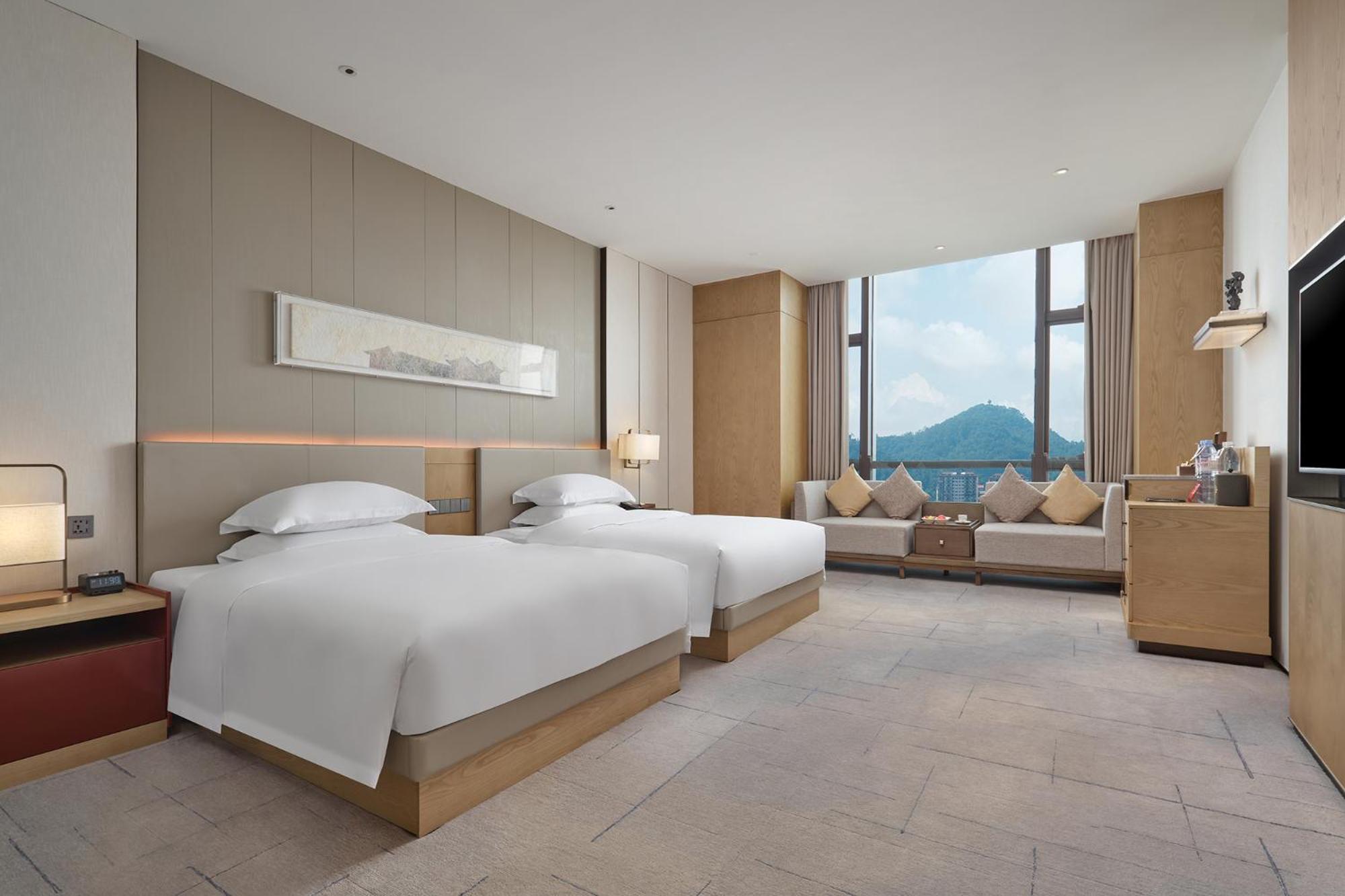 Dongguan Dongcheng International Hotel - Free Shuttle Buses For Executive Room Guests During Canton Fair Zewnętrze zdjęcie